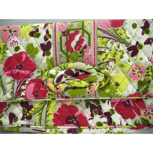 Vera Bradley Knot Just A Clutch Quilted Shoulder Bag - Make Me Blush Retired - Picture 3 of 7